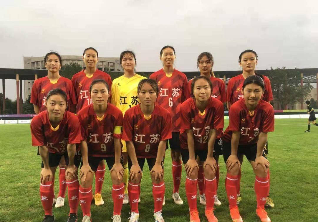 福州女足球员获得最佳进攻奖：攻守俱佳